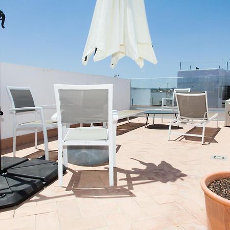Gotoseville Feria Apartments エクステリア 写真