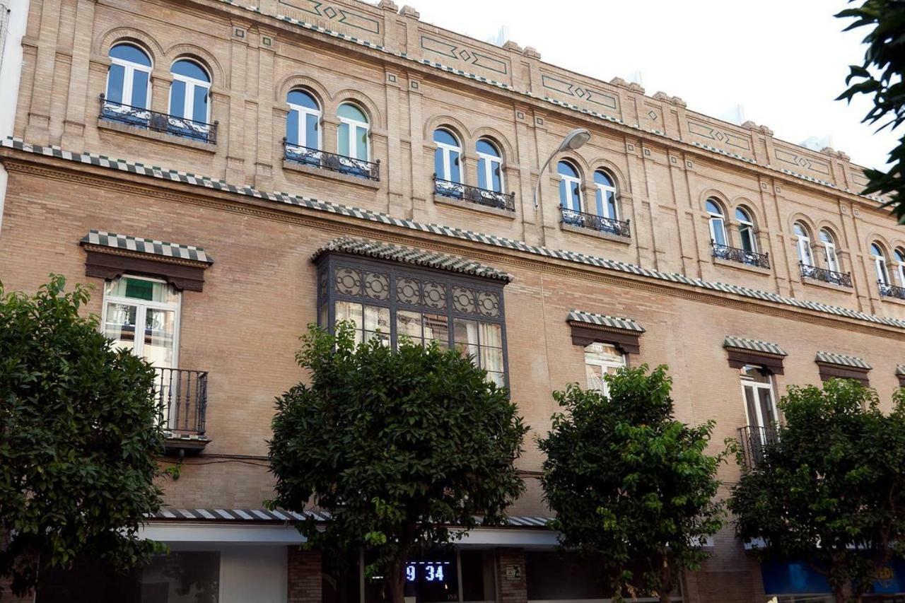 Gotoseville Feria Apartments エクステリア 写真