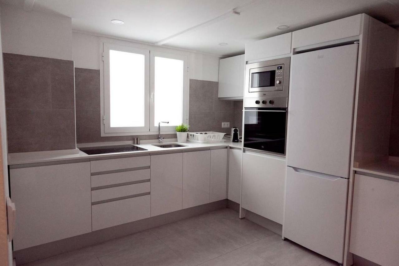 Gotoseville Feria Apartments エクステリア 写真